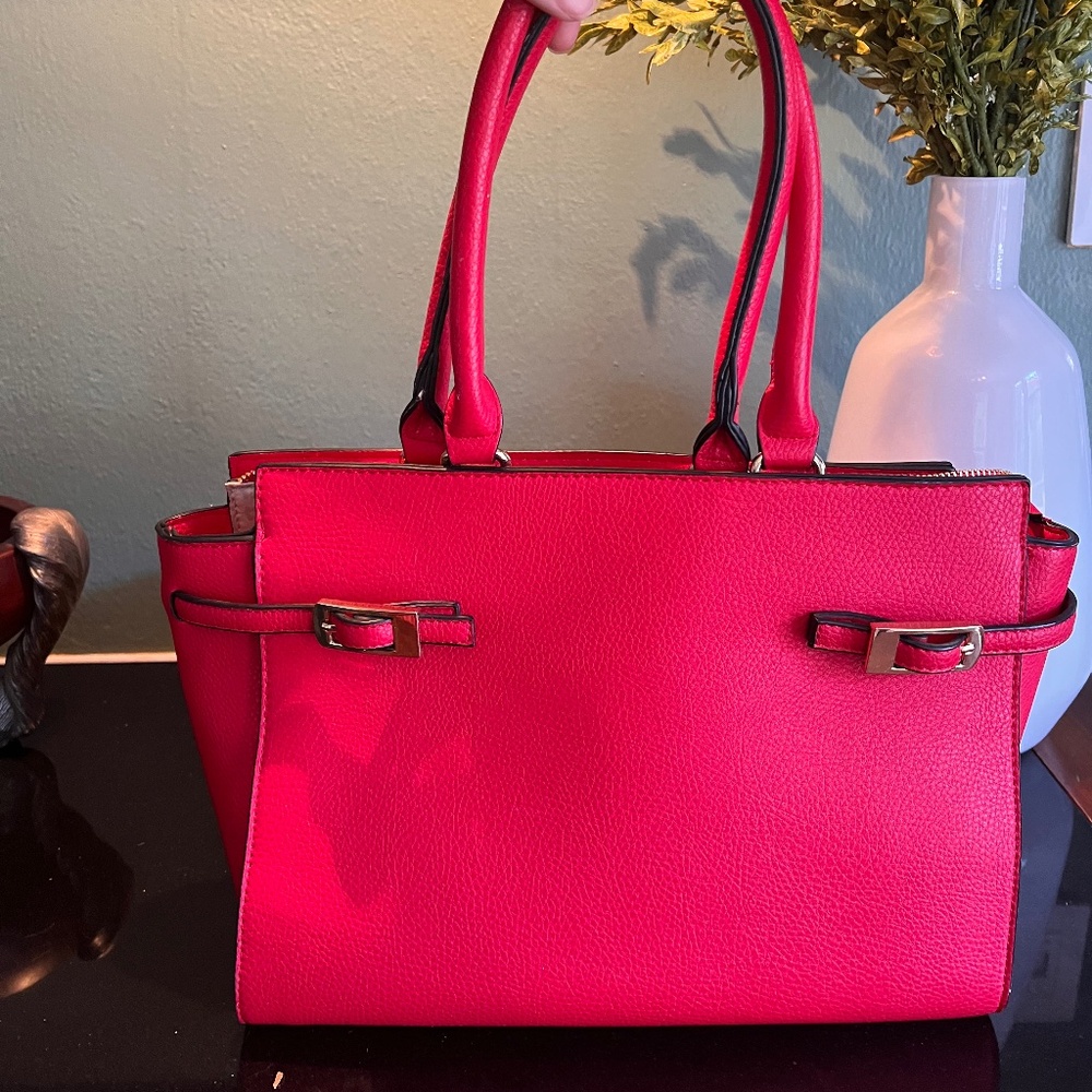 No brand red hand bag